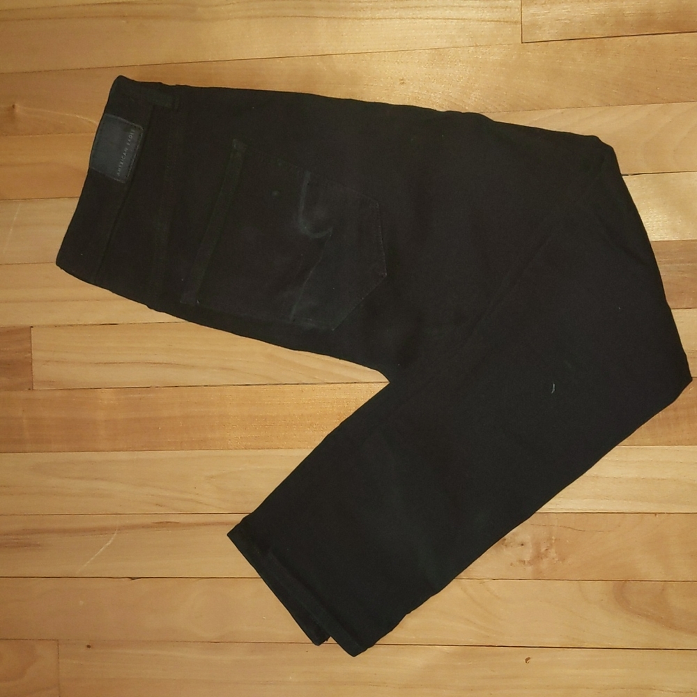 American eagle size 6 short black skinny high rise